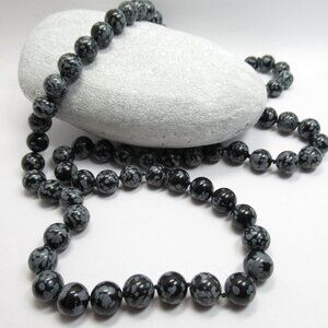 Snowflake Obsidian hand knotted necklace